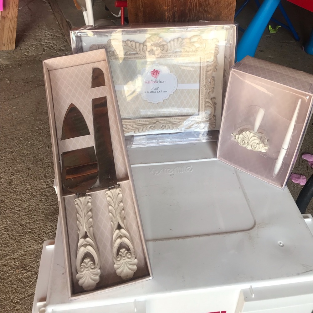 Wedding picture frame , knife set, and pen holder